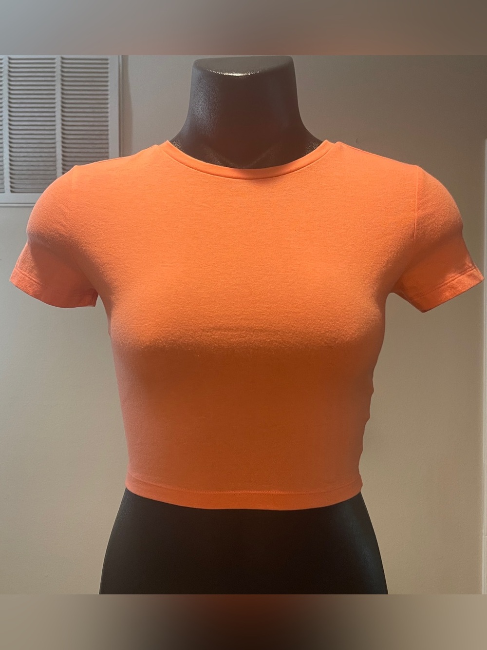 wild fable Orange Short-Sleeve Crewneck Crop Top, Size Small